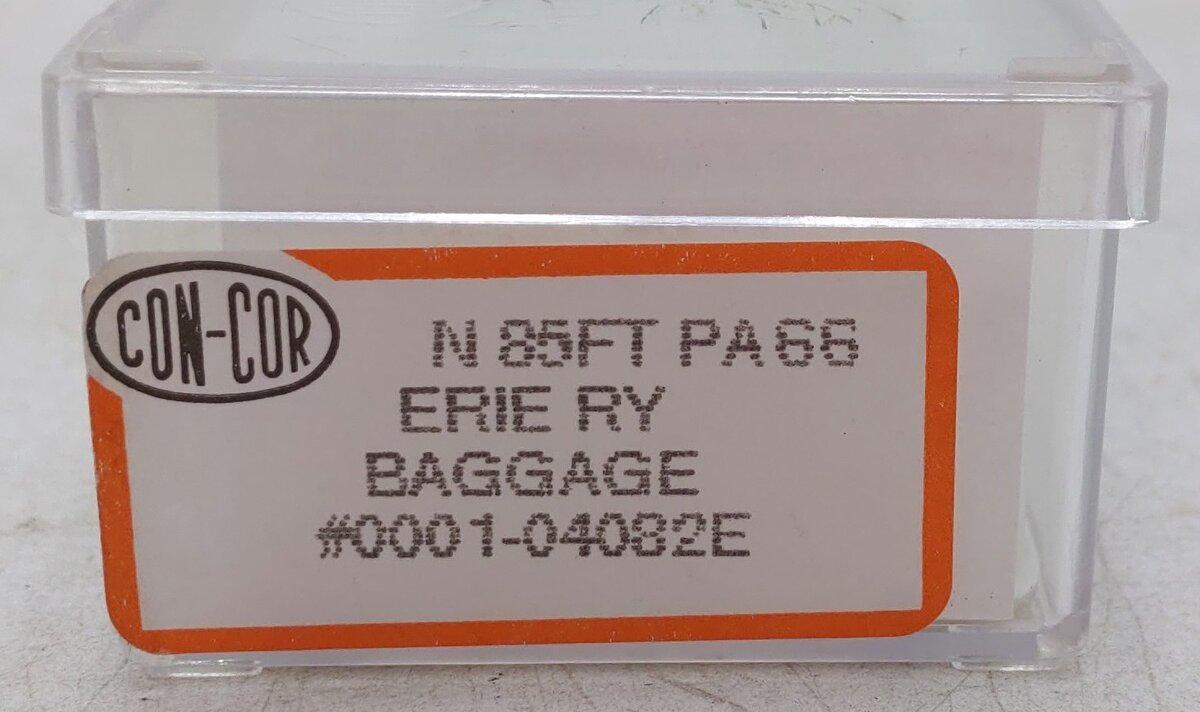 Con-Cor 04082E 40348 N Erie 85' Smooth-Side Full Baggage #609 EX/Box