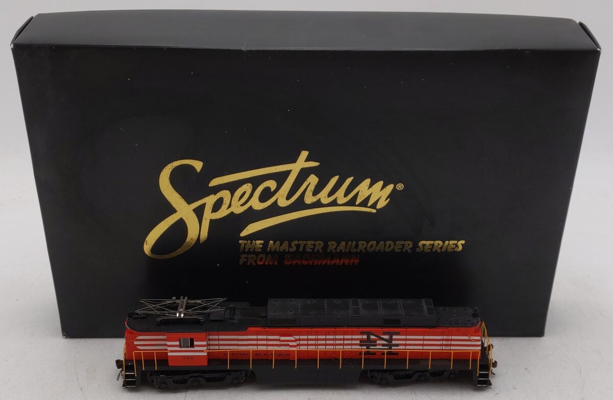 Bachmann 82404 HO New Haven GE E33 Electric Locomotive #300 w/ Flywheel Drive EX/Box