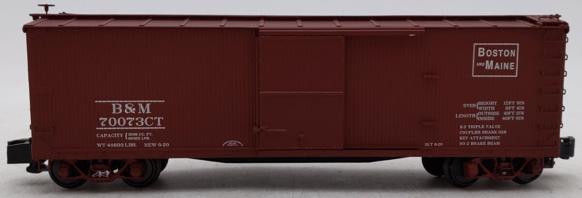 S-Helper Service 01602 S Scale Boston & Maine Boxcar #70073CT LN/Box