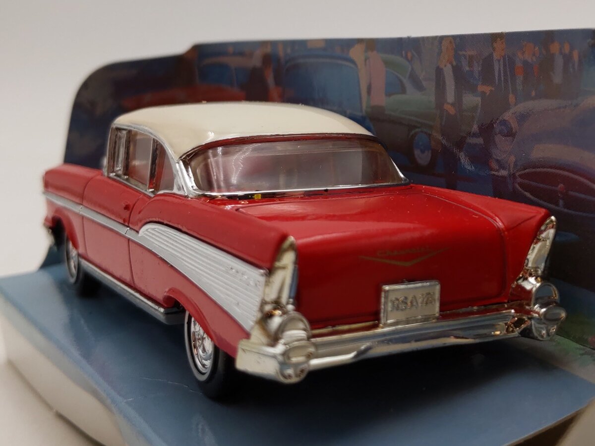 Matchbox The Dinky Collection  DY-2 1:43 Scale Chevrolet Bel Air 1957 NIB