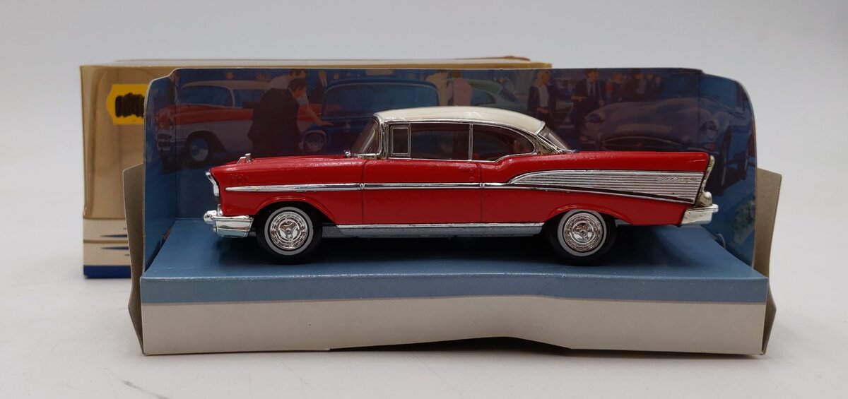 Matchbox The Dinky Collection  DY-2 1:43 Scale Chevrolet Bel Air 1957 NIB