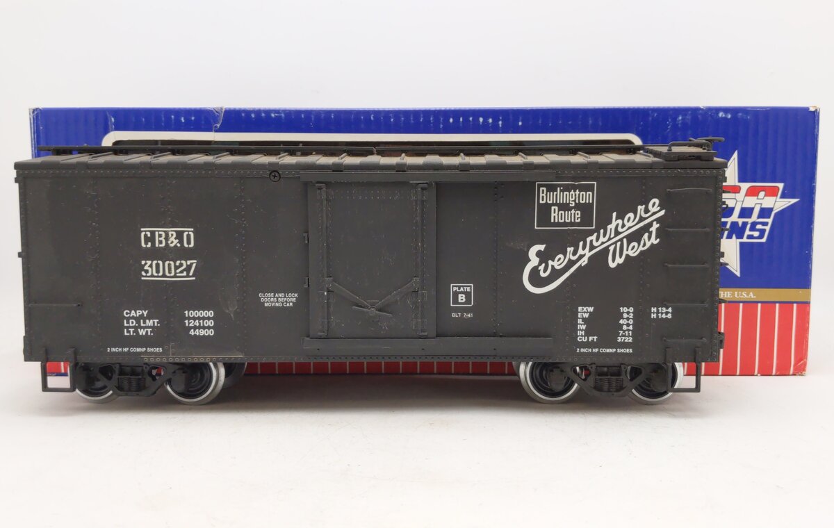 USA Trains R19043C G Burlington Simulated Steel Box Car (Black/Silver) #30708  EX/Box