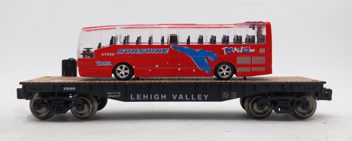 Menards 279-3844 O Lehigh Valley Flatcar w/ Travel Bus EX/Box