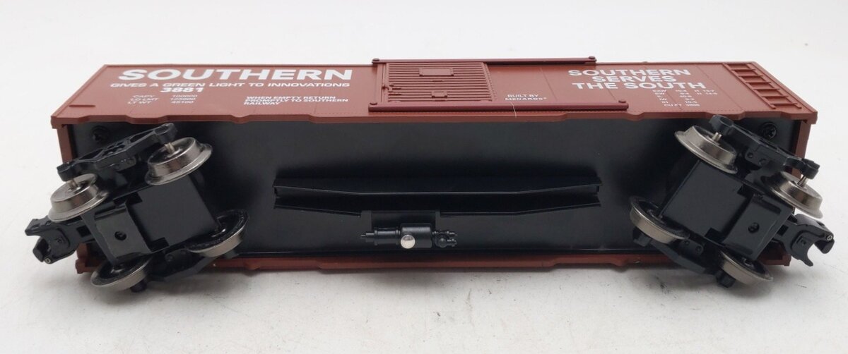 Menards 279-3168 O Gauge Southern Boxcar #3881 EX/Box
