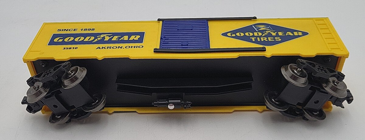Menards 279-3836 O Gauge Goodyear Boxcar #35810 LN/Box