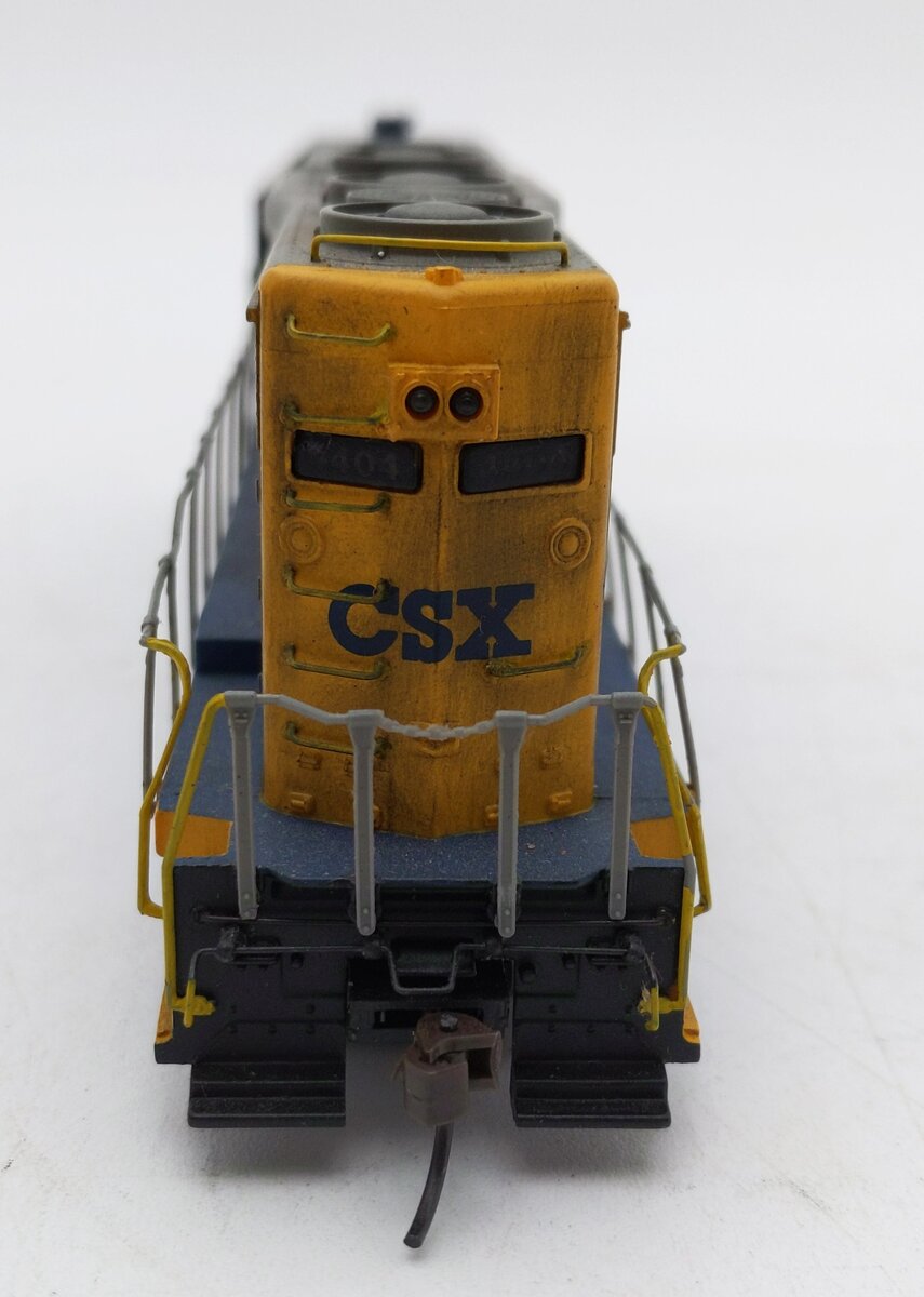 Bachmann 11514 HO Scale EMD GP35 CSX Diesel Locomotive #4404 Weathered/Box