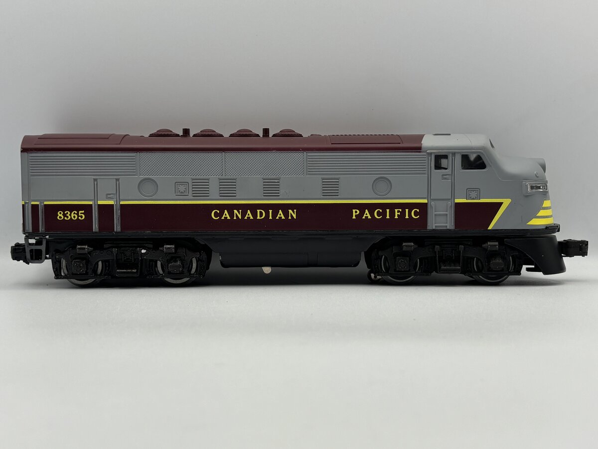Lionel 6-8365 O Canadian Pacific F3 A Powered Diesel Locomotive EX/Box