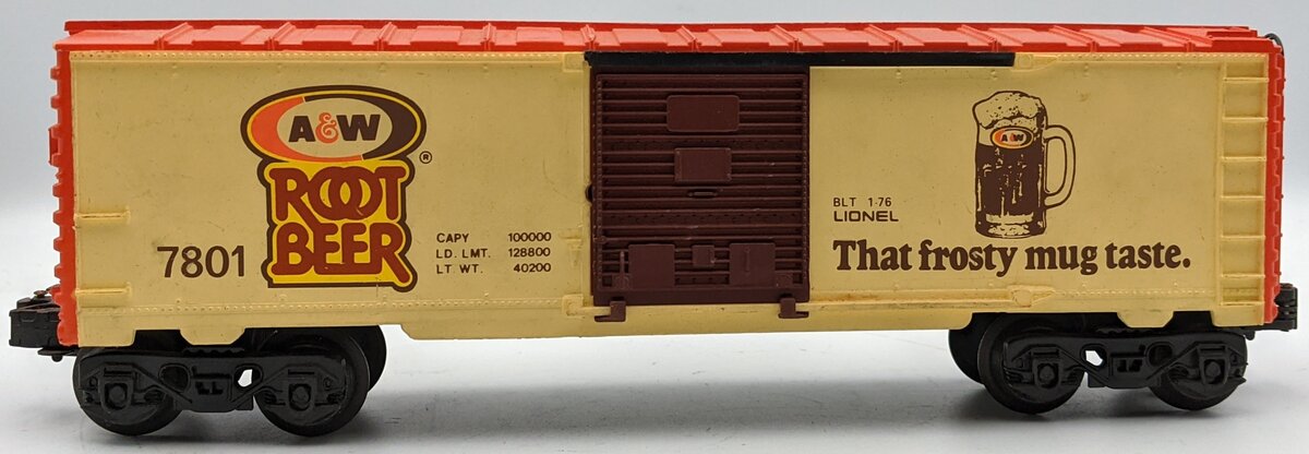 Lionel 6-7801 O Gauge A&W Root Beer Boxcar VG