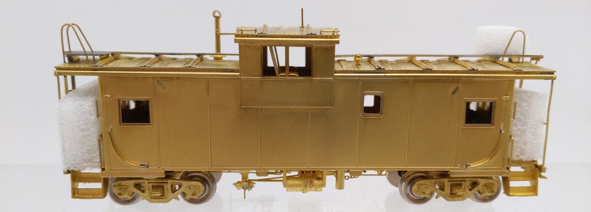 Overland OMI-3850 HO C&O Intl. W-V Caboose -Unpainted EX/Box