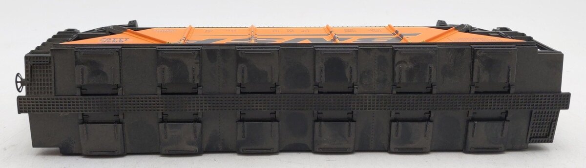 Menards 279-4570 O Gauge BNSF Covered Hopper Car #11165 EX/Box