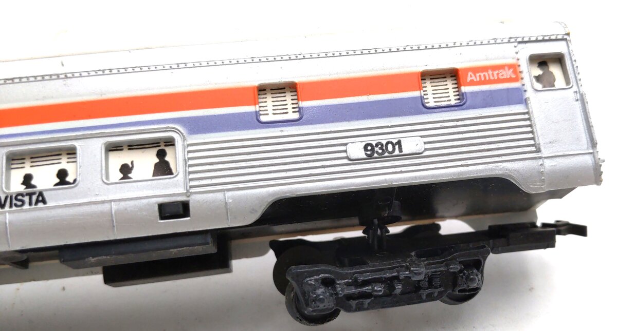 Life Like HO Scale Amtrak Passenger Cars: 9301, 9451, 9545 [4] EX