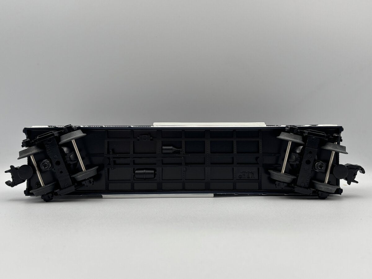 MTH 30-7489 O Gauge 2001 Holiday Box Car EX/Box