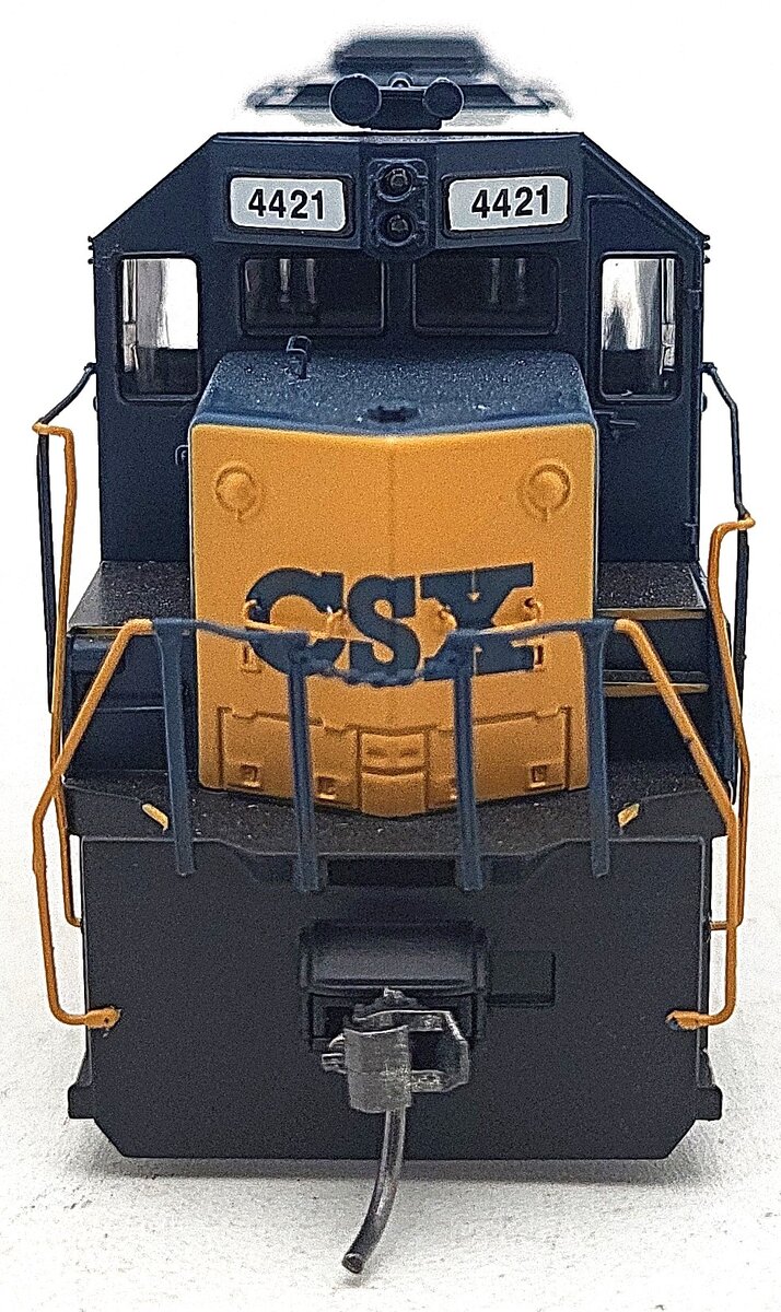 Roundhouse 18243 HO CSX GP40-2 Diesel Locomotive Standard DC #4421 LN/Box
