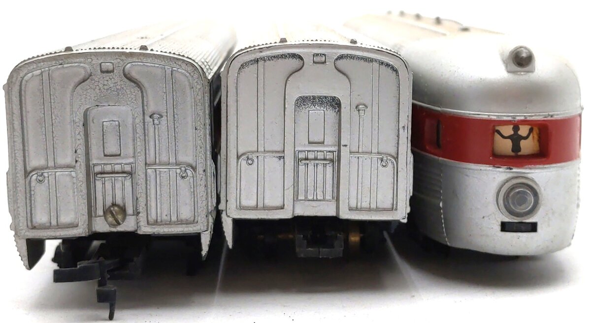 Tyco HO Scale Santa Fe Passenger Cars: Coach, Observation [3] VG