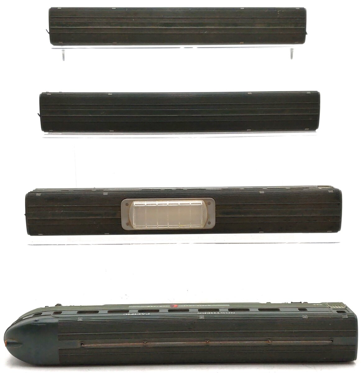 Gilbert Vintage HO NP Passenger Car Set: 33540, 33541, 33542, 33543 [4] VG