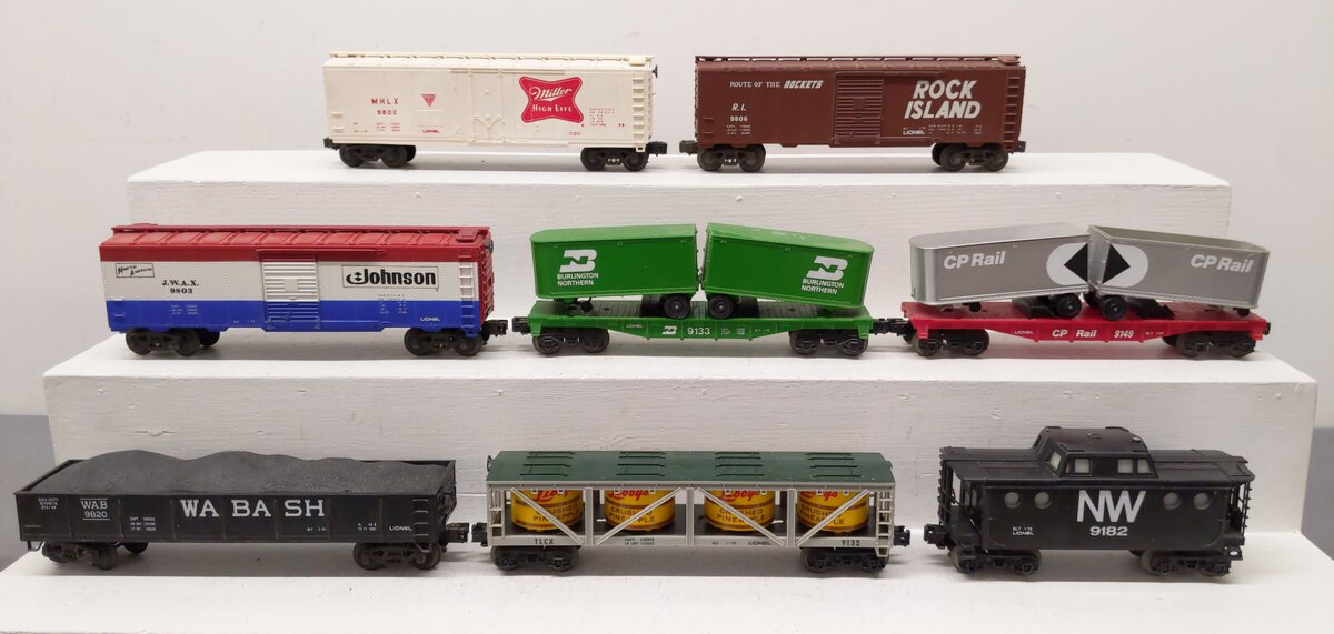 Lionel Assorted O Gauge MPC Freight Cars [8] EX/Box