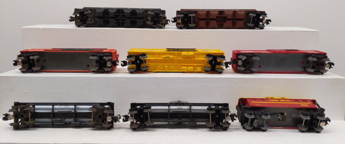 Lionel Assorted O Gauge MPC Freight Cars [8] VG/Box