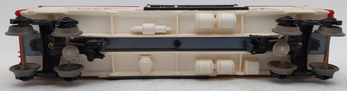 Lionel 6-9853 O Gauge Cracker Jack Billboard Reefer Car VG/Box