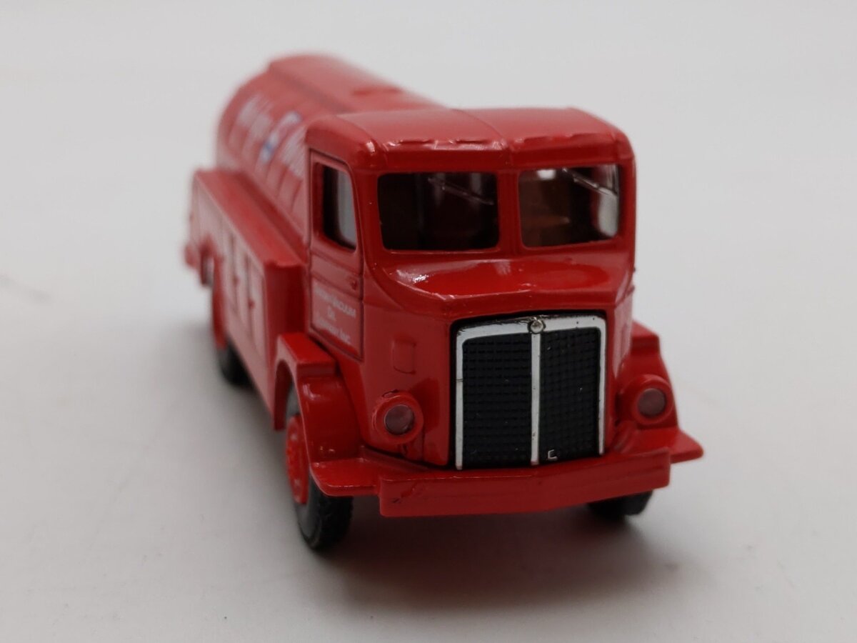 AHL L04062 1:64 Mobilgas Mobiloil GMC T-70 Truck LN/Box
