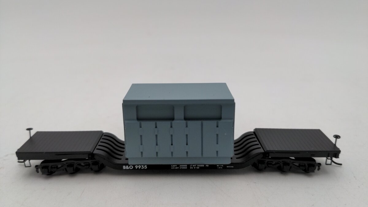 Micro-Trains 10900210 N B&O Heavyweight Depressed Center Flatcar w/Load #9935 EX/Box