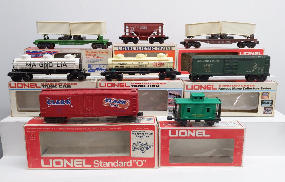Lionel Assorted O Gauge MPC Freight Cars [8] VG/Box