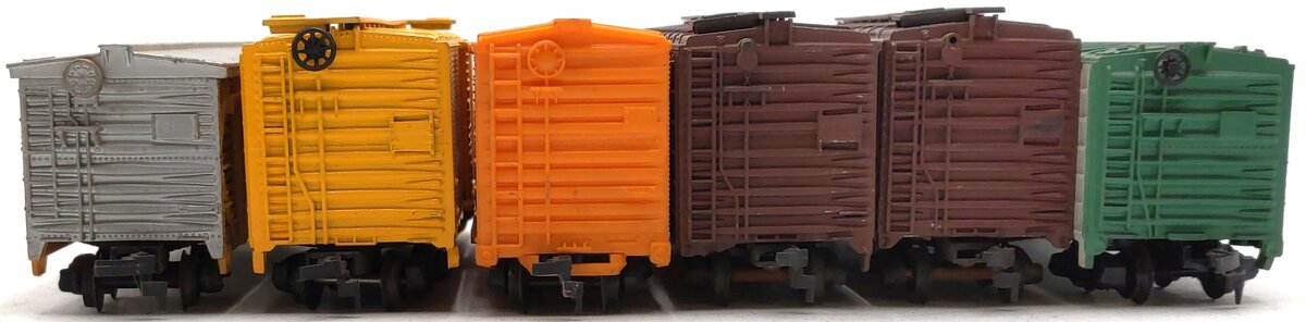 Tyco & Other HO Scale Assorted Freight Cars [6] VG