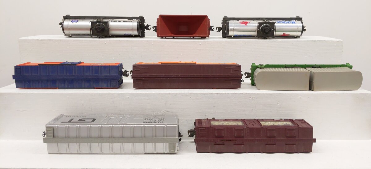 Lionel Assorted O Gauge MPC Freight Cars [8] VG/Box