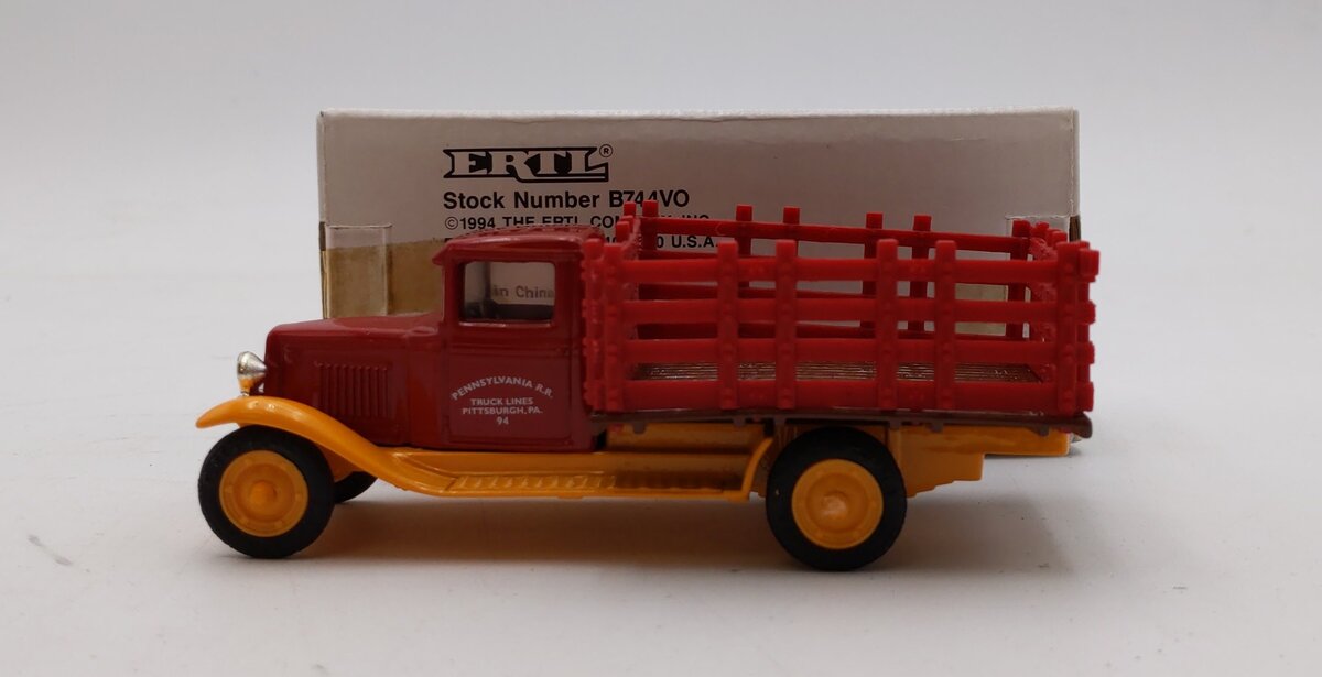 Ertl B744VO 1:43 1930 Chevrolet Pennsylvania Railroad Truck Lines # 94 LN/Box