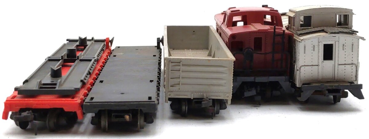 Tyco & Other Assorted HO Scale Freight Cars [5] VG
