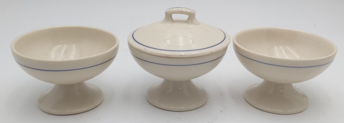 Syracuse China Rio Grande Prospector Pattern Pedestal Sherbet Dishes (Set of 3) EX