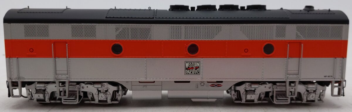 S-Helper S Gauge Western Pacific B Unit Diesel Locomotive VG/Box