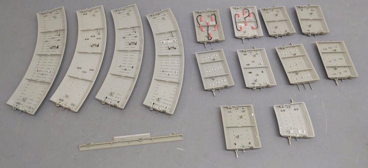 Lionel O Gauge Assorted FasTrack Sections [15] VG