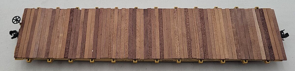 American Models 6022 S Scale Frisco Flatcar w/Stakes EX/Box