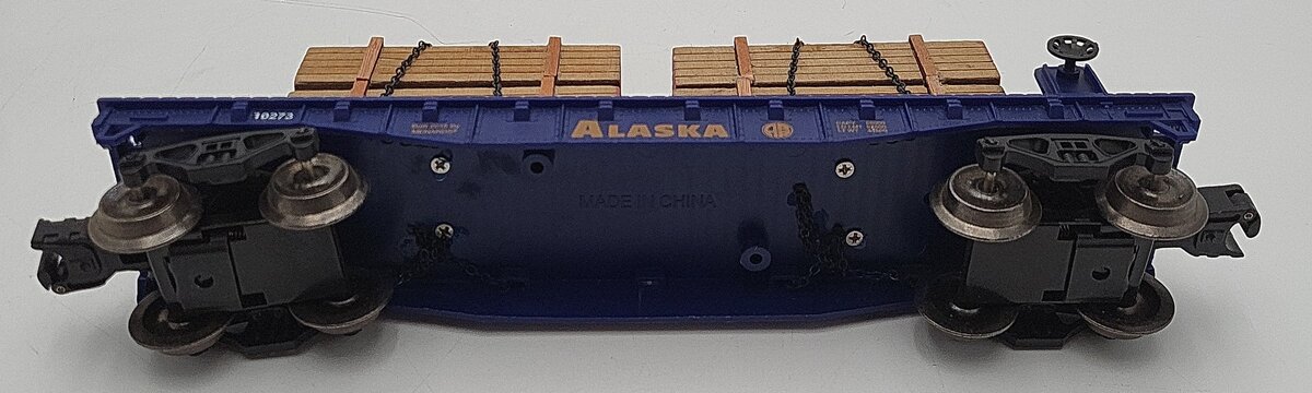 Menards 279-0840 O Gauge Alaska Flatcar W/ Lumber Load #10273 LN/Box