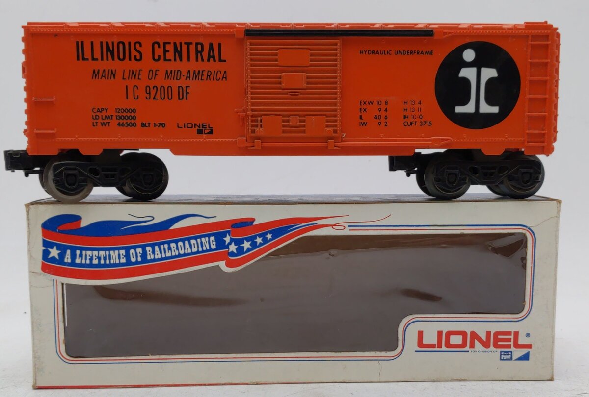 Lionel 6-9200 O Gauge Illinois Central Boxcar #9200 VG/Box