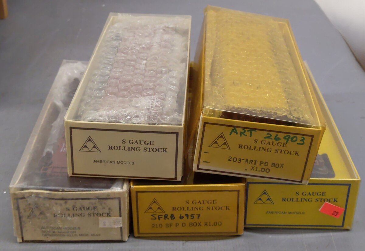 American Models S Scale Assorted Freight Cars #19867,69861,42570,6957,26903 [5] VG/Box