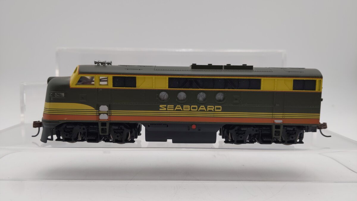 Bachmann 11705 HO Seaboard Air Line EMD FT-A Unit Diesel Locomotive EX