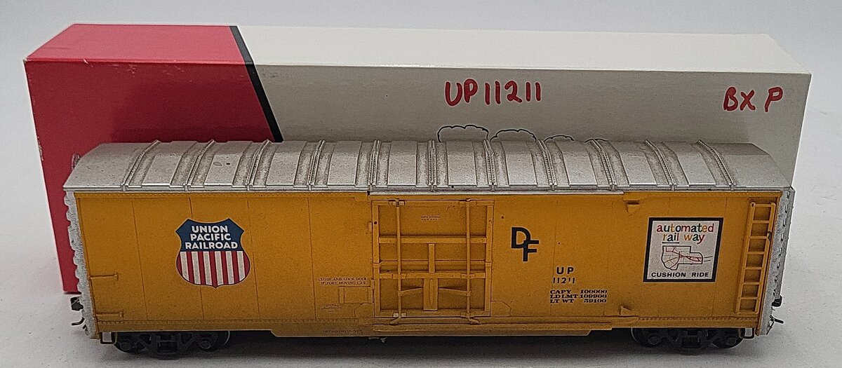 Pacific Rail S Scale Union Pacific Railroad Refrigerator Car #11211 EX/Box