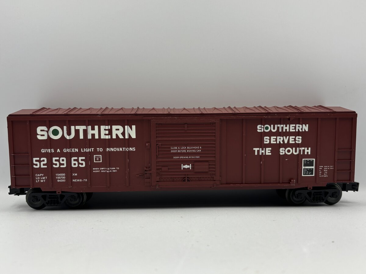 Weaver 525965 O Gauge Southern Boxcar - 3 Rail VG