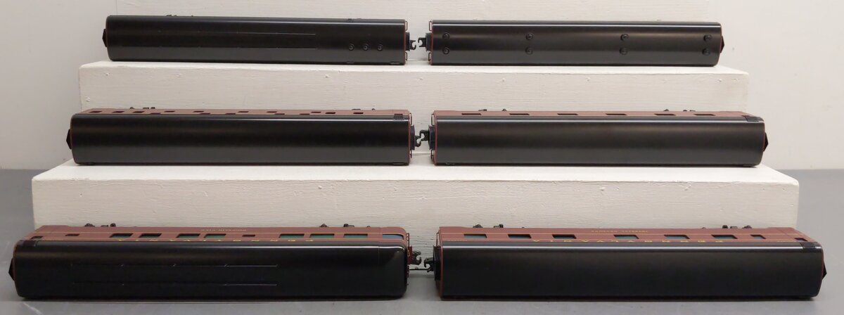 Right-of-Way 5704 O BRASS Pennsylvania 6-Car Passenger Set - 3 Rail EX/Box