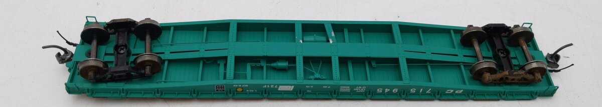InterMountain 48709-11 HO Penn Central AAR 70 Ton  Flat Car #715945 Weathered/Box