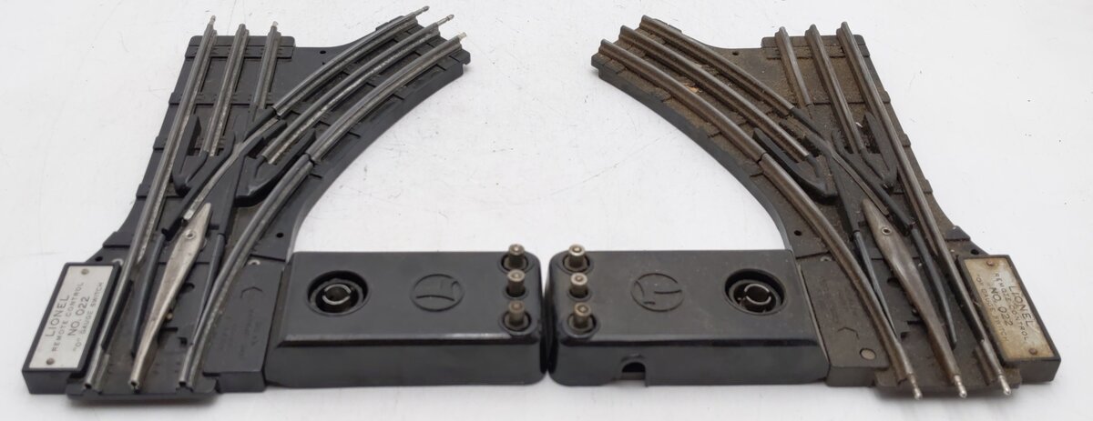 Lionel O22 Vintage O Left-Hand & Right-Hand Electric Remote Switches VG