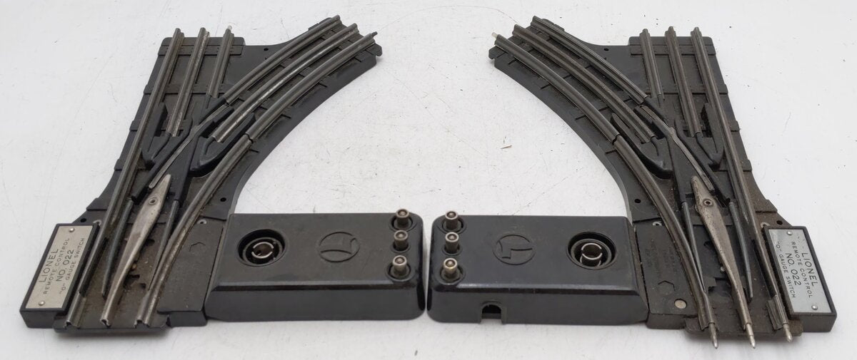 Lionel O22 Vintage O Left-Hand & Right-Hand Electric Remote Switches VG