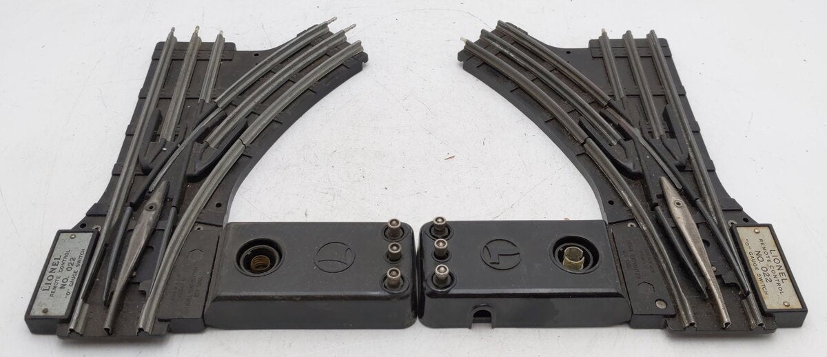 Lionel O22 Vintage O Left-Hand & Right-Hand Electric Remote Switches VG