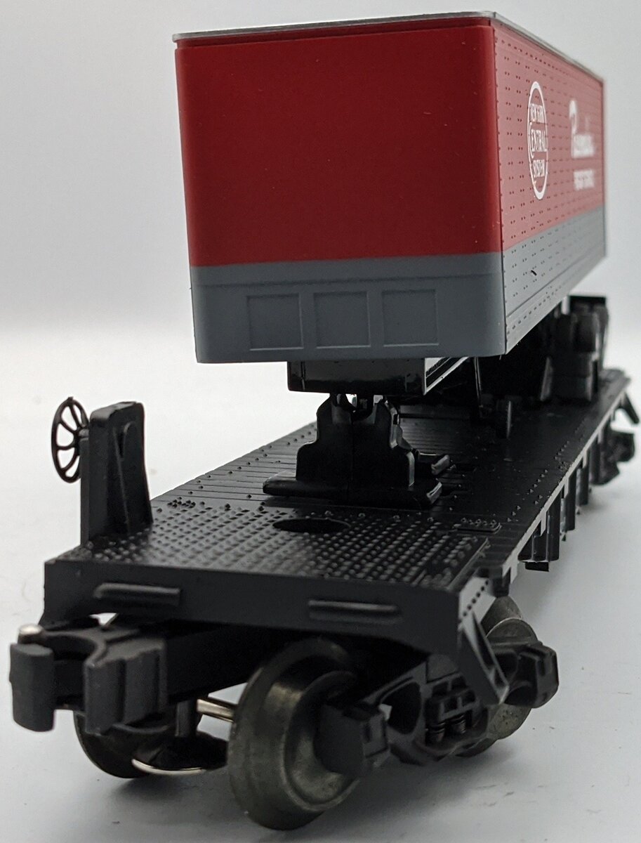 Lionel 6-16335 O New York Central Flatcar w/Trailer/Box
