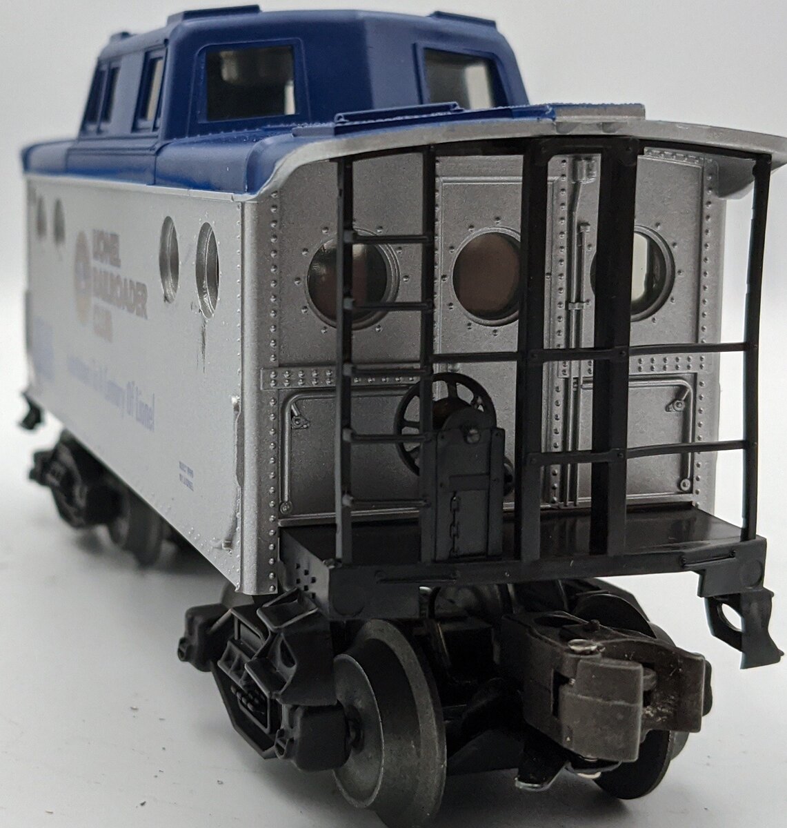 Lionel 6-19774 O Railroader Club 1999 N5C Lighted Porthole Caboose LN/Box