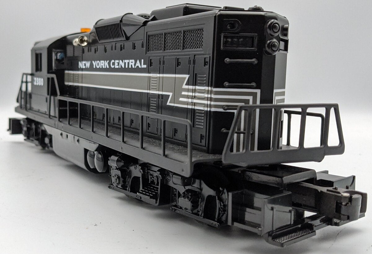 Lionel 6-18563 O Gauge New York Central GP-9 Diesel Locomotive #2380 MT/Box