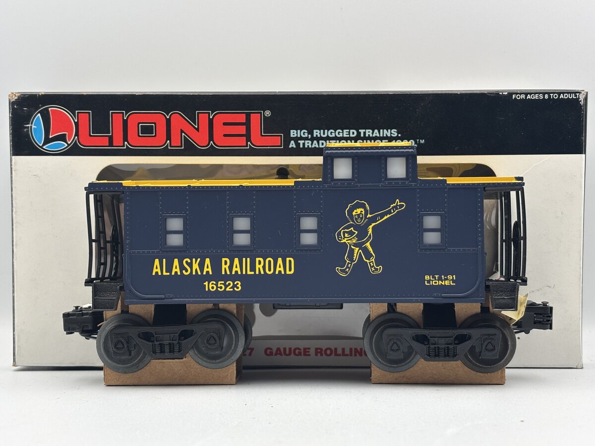 Lionel 6-16523 O Gauge Alaska Square Window Caboose LN/Box