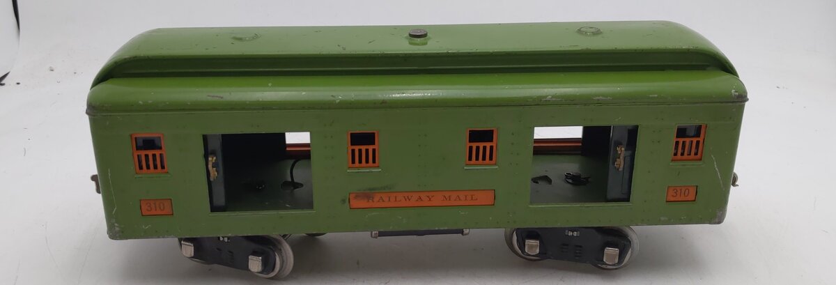 Lionel 310 Vintage Standard Gauge Illuminated Pea Green/Orange Baggage Car #310 EX