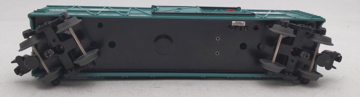 Lionel 6-26795 O Gauge New York Central Stock Car w/Cattle Sounds LN